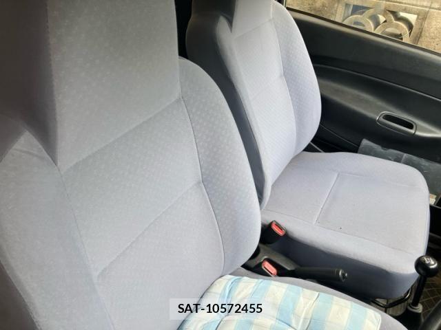 Daihatsu MIRA 2007-06 8367137-13