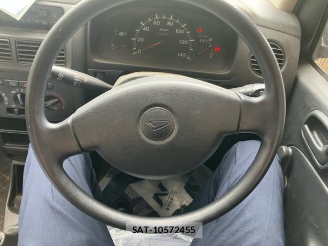 Daihatsu MIRA 2007-06 8367137-16