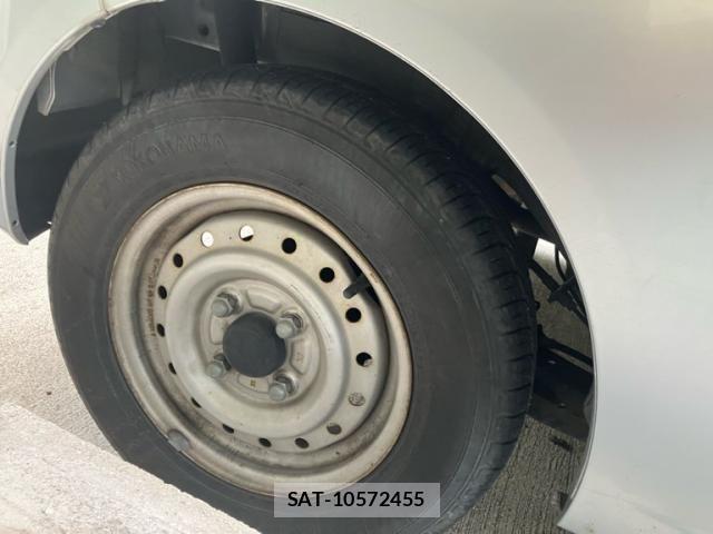 Daihatsu MIRA 2007-06 8367137-8