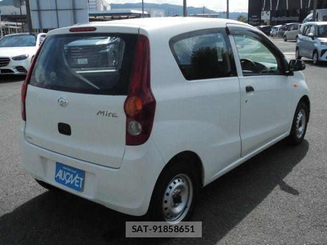 Daihatsu MIRA 2016-04 8525844-4