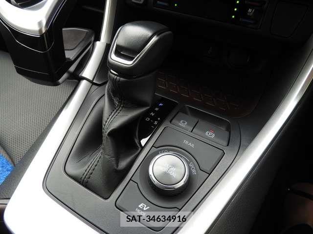 Mitsuoka BUDDY 2022-06 8208811-9