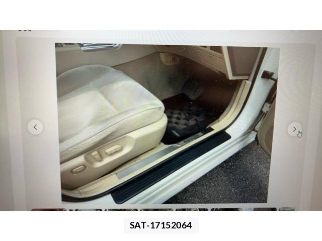 Mitsuoka GALUE 2006-05 8230901-19