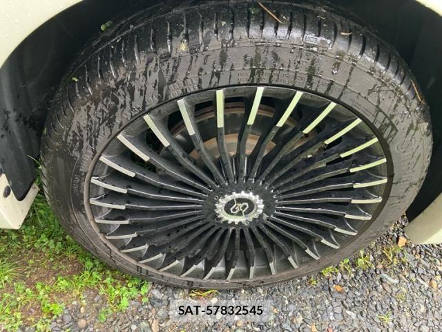 Mitsuoka GALUE 2013-11 8315552-13