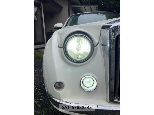 Mitsuoka GALUE 2013-11 8315552-4