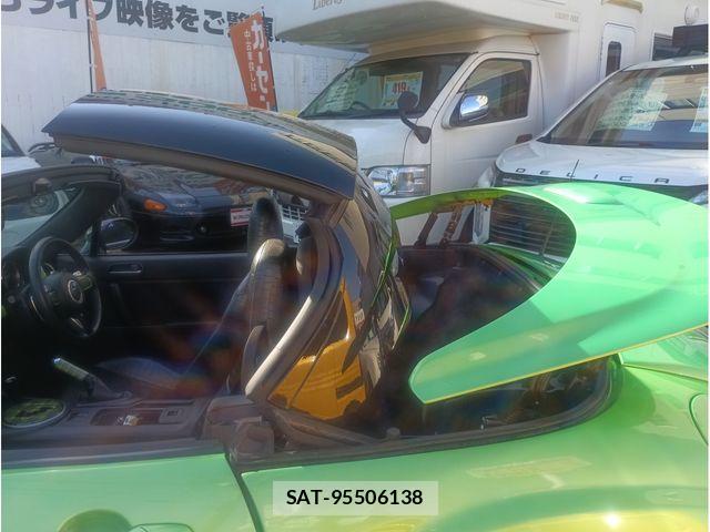 Mitsuoka Himiko 2015-02 6013413-3