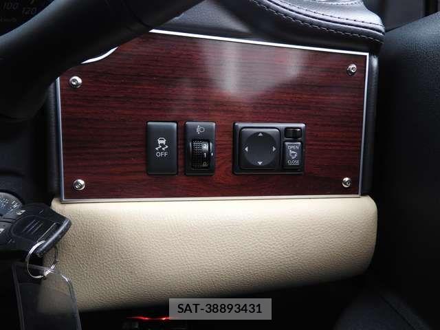Mitsuoka VIEWT 2015-10 6613388-9