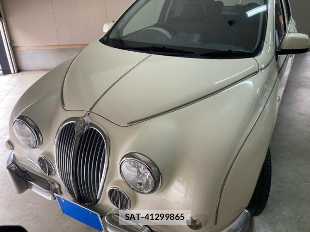 Mitsuoka VIEWT 2012-09 8413709-0