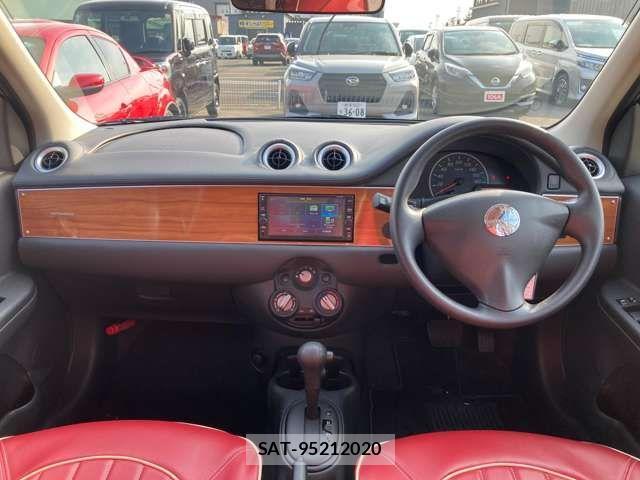 Mitsuoka VIEWT 2019-04 1717689-7