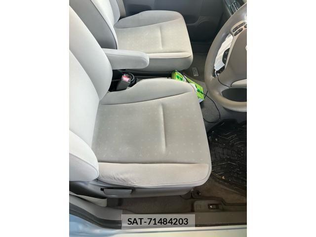 Honda MOBILIO 2007-12 6909231-10