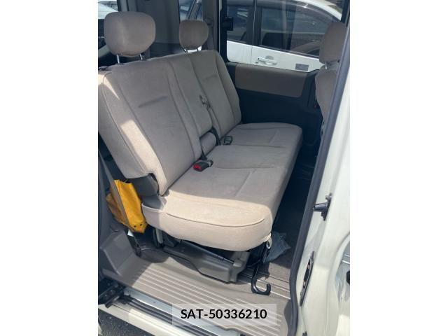 Honda MOBILIO 2004-09 7358817-9