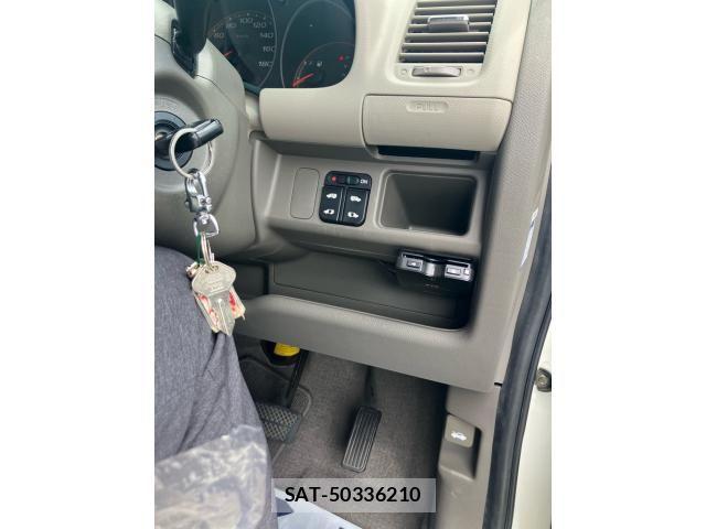Honda MOBILIO 2004-09 7358817-14