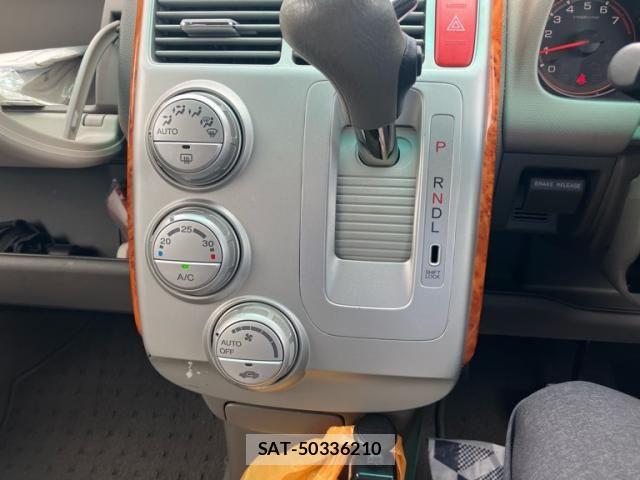 Honda MOBILIO 2004-09 7358817-15