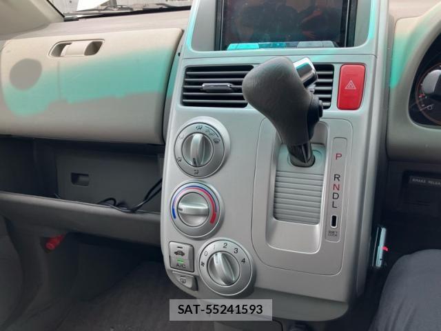 Honda MOBILIO 2005-10 7725932-24