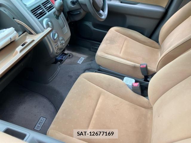 Honda MOBILIO 2005-02 8660356-13