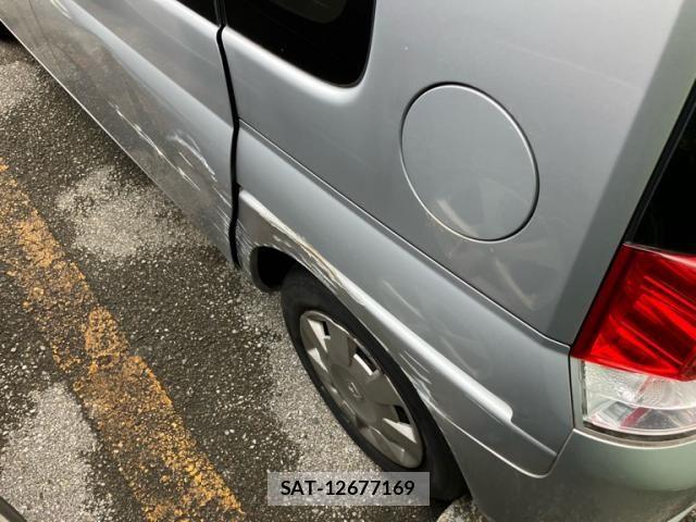 Honda MOBILIO 2005-02 8660356-7