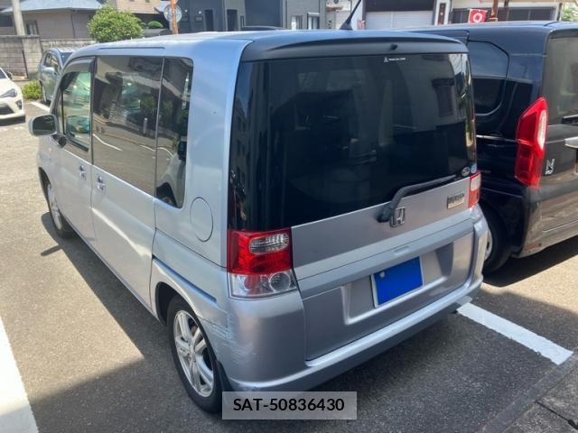 Honda MOBILIO 2005-03 8744217-17