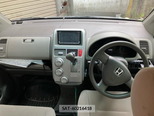 Honda MOBILIO 2005-10 7328517-9