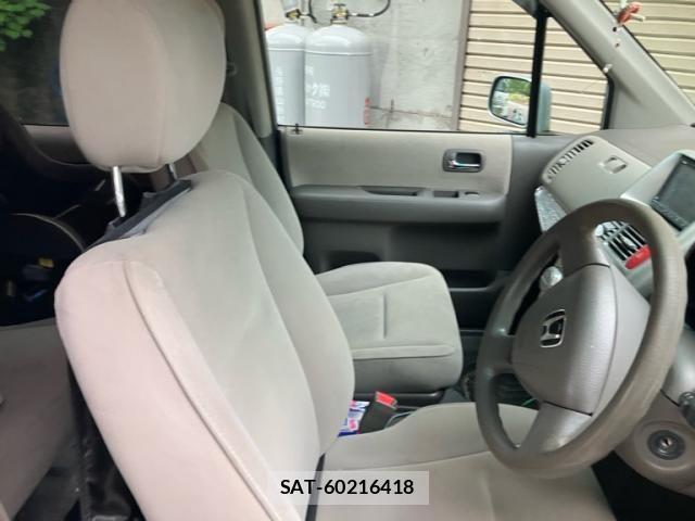 Honda MOBILIO 2005-10 7328517-13