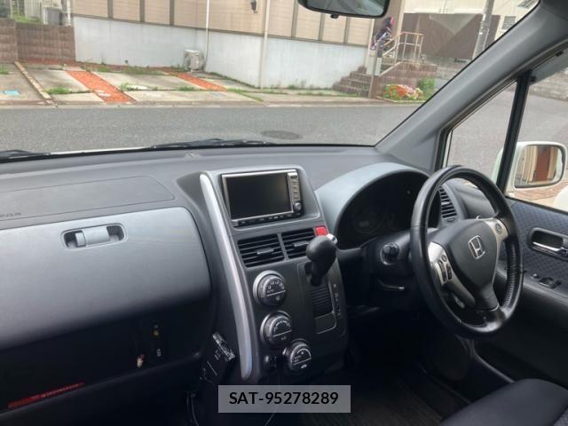 Honda MOBILIO SPIKE 2007-11 8660355-13
