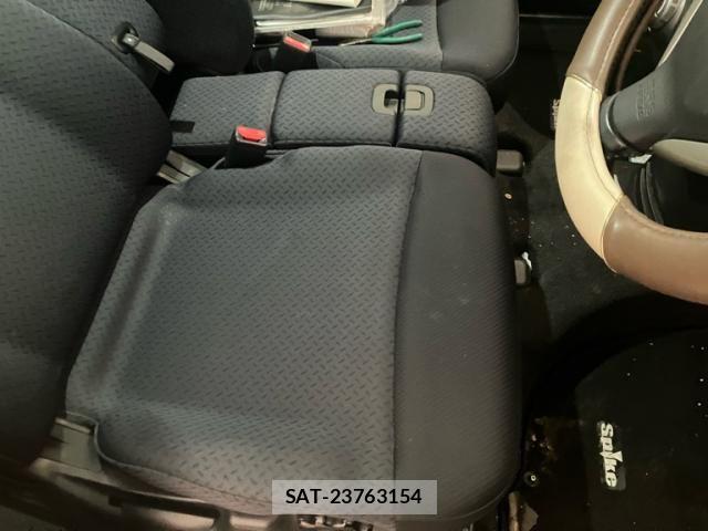 Honda MOBILIO SPIKE 2006-03 8849945-17