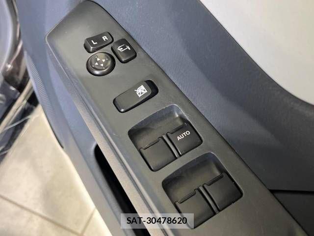 Nissan MOCO 2015-01 851924-6