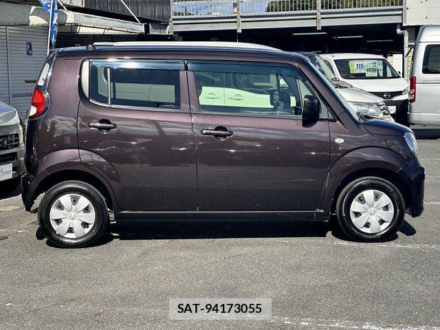 Nissan MOCO 2013-03 1041708-5