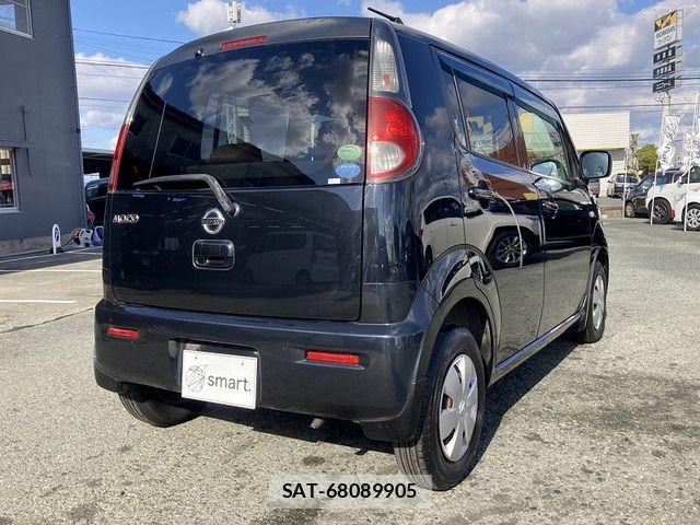 Nissan MOCO 2012-10 1060501-8