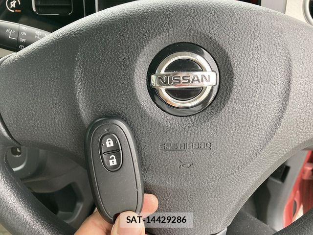 Nissan MOCO 2011-05 1060499-13