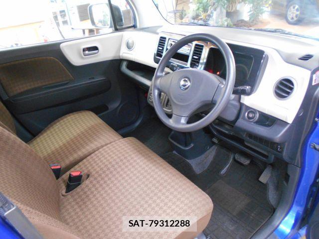 Nissan MOCO 2013-02 1386641-2
