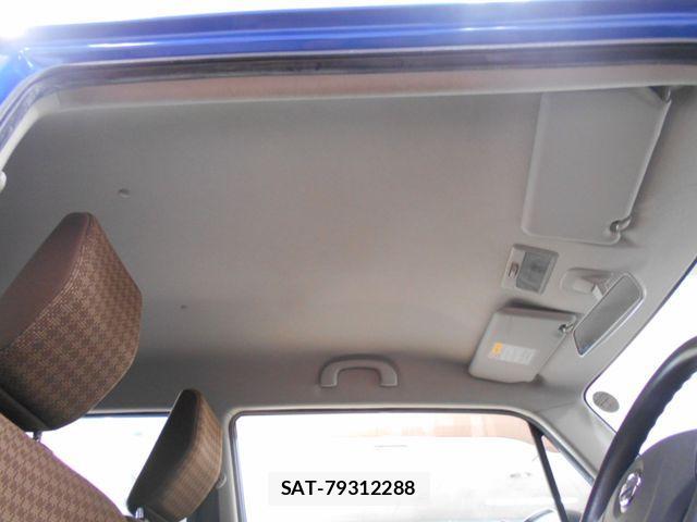 Nissan MOCO 2013-02 1386641-6