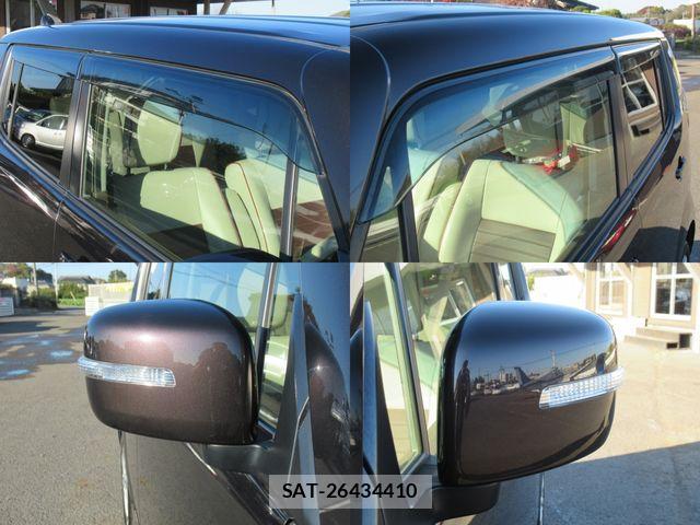 Nissan MOCO 2015-11 1473628-9