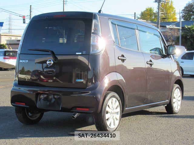 Nissan MOCO 2015-11 1473628-6
