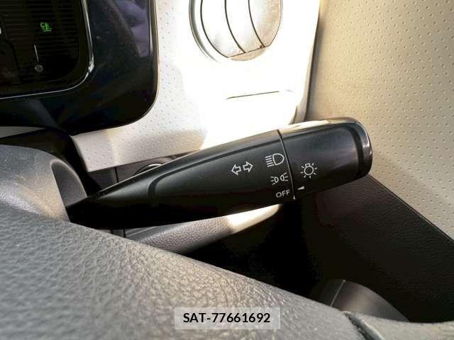 Nissan MOCO 2012-04 2447599-18