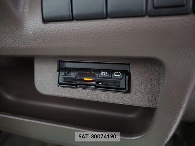 Nissan MOCO 2014-08 3676644-16