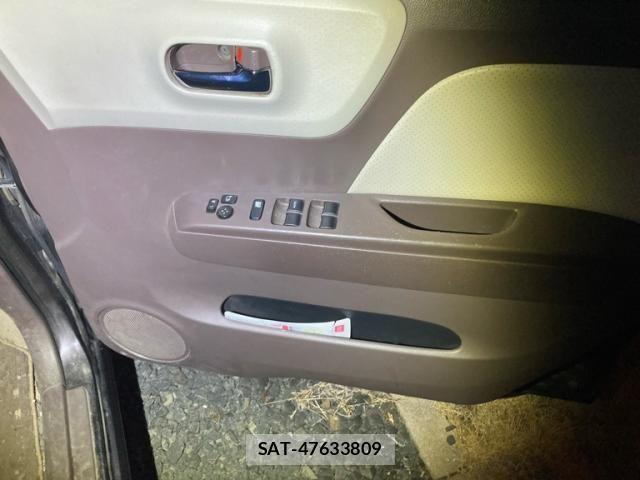 Nissan MOCO 2014-01 3833557-22