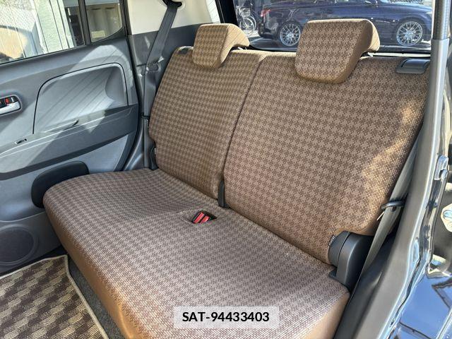 Nissan MOCO 2013-12 4393511-12
