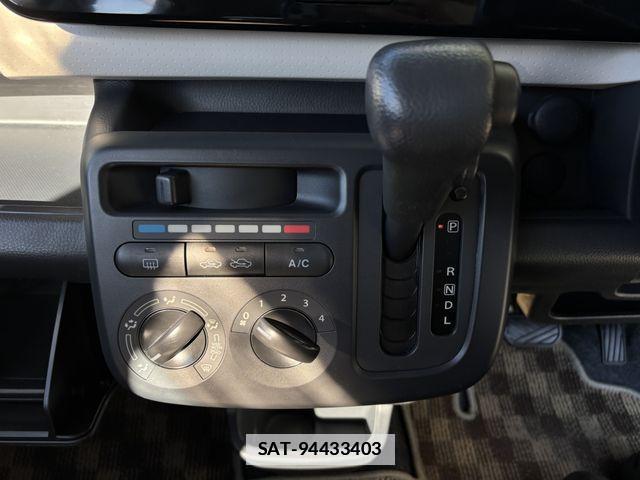 Nissan MOCO 2013-12 4393511-22