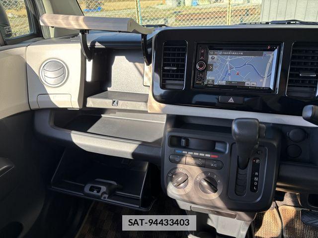 Nissan MOCO 2013-12 4393511-27