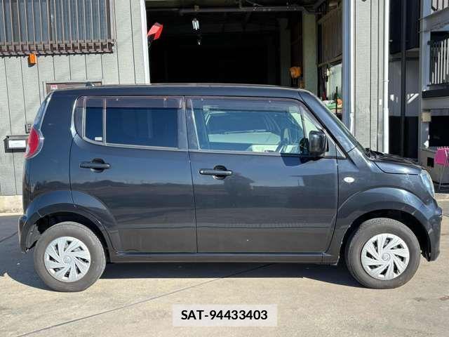Nissan MOCO 2013-12 4393511-4