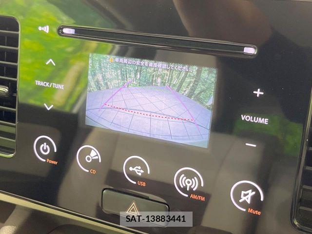 Nissan MOCO 2015-04 6217102-2