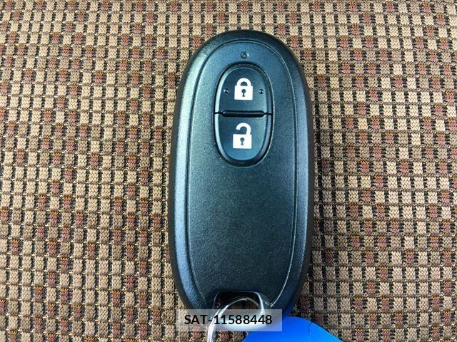 Nissan MOCO 2013-09 6672578-28