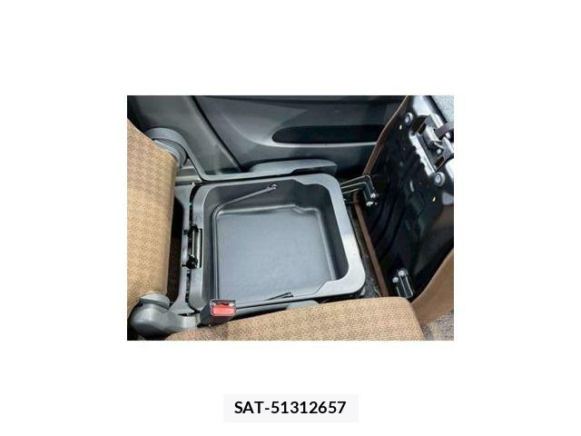 Nissan MOCO 2014-11 6676982-14