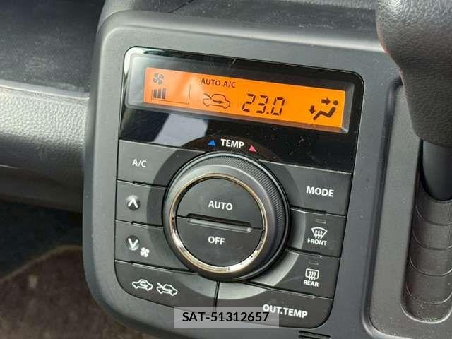 Nissan MOCO 2014-11 6676982-3