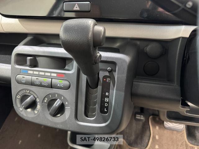 Nissan MOCO 2016-01 6691114-19