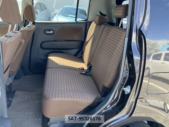 Nissan MOCO 2011-12 6791276-5
