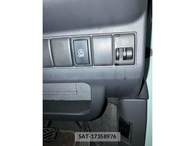 Nissan MOCO 2013-10 6995911-17