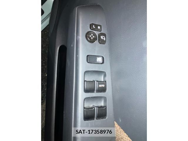 Nissan MOCO 2013-10 6995911-18