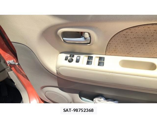 Nissan MOCO 2009-12 6995955-16