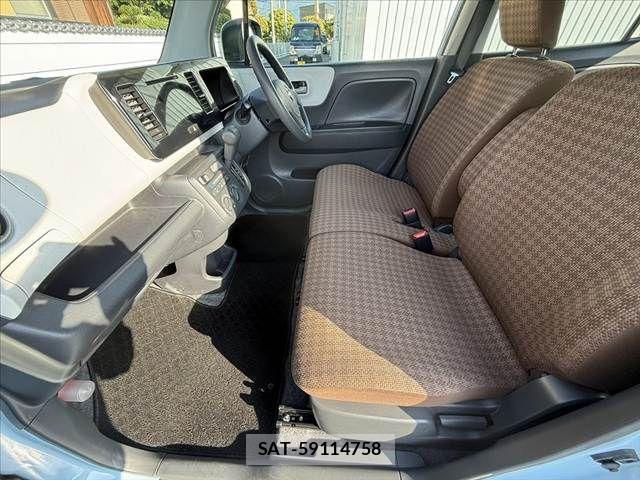 Nissan MOCO 2013-11 7020950-16