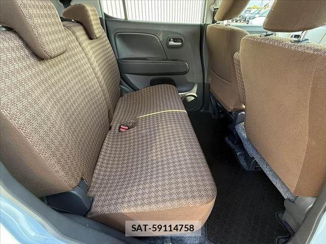 Nissan MOCO 2013-11 7020950-18